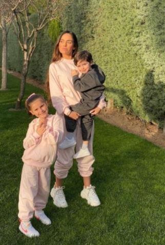 Marta Dominguez with her children.